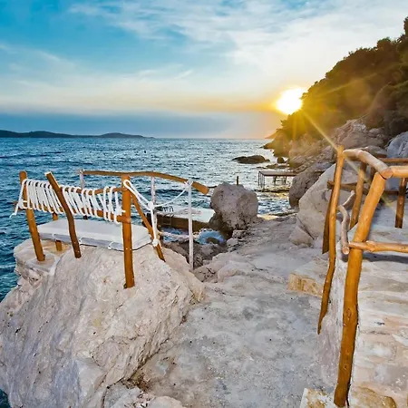 Marcelina Apartman *