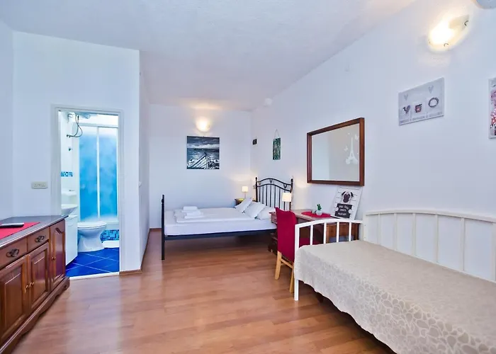 Marcelina Apartment *