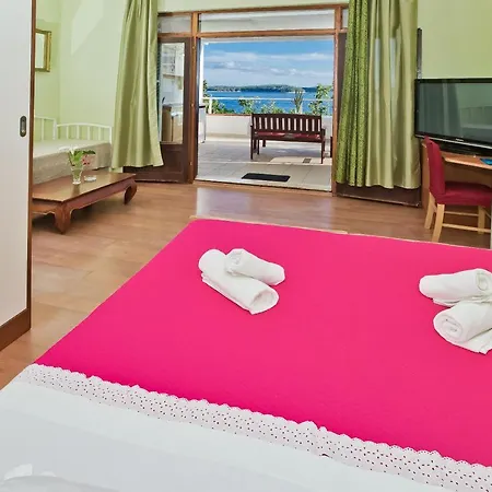 Marcelina 아파트 흐바르